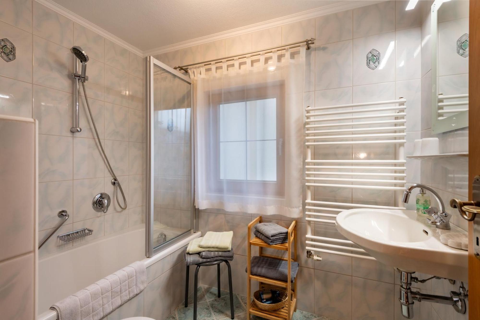 Neurauthof Hotell Zellberg Eksteriør bilde
